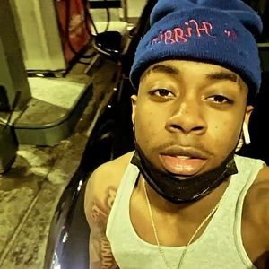 Meet your Posher, Joshua